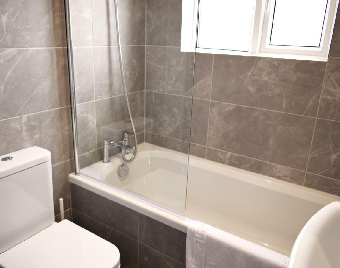 Charming Three Bed Home Near City Centre And Hospital Southampton Exterior foto